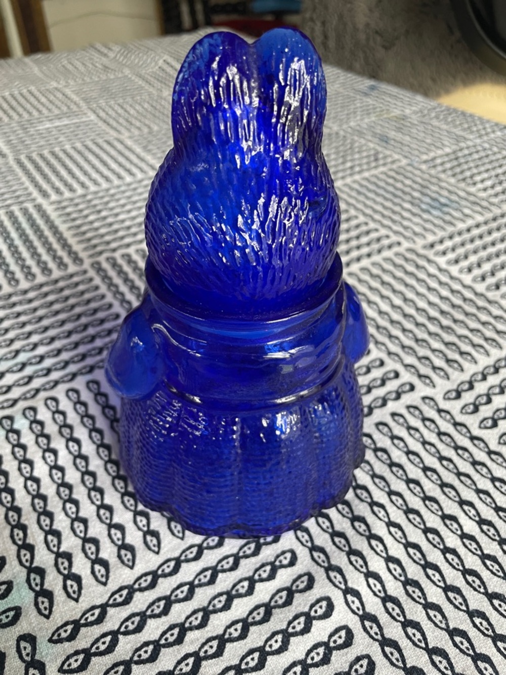 Cobalt Blue glass mother  Bunny with apron Figurine  jar - Picture 3 of 8